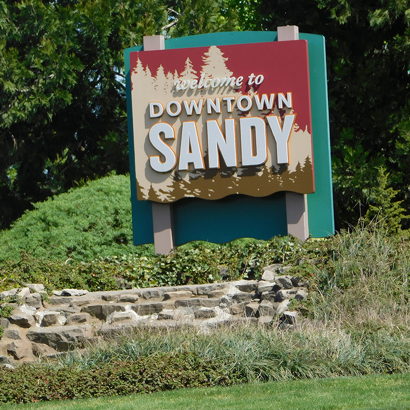 Sandy Welcome Sign